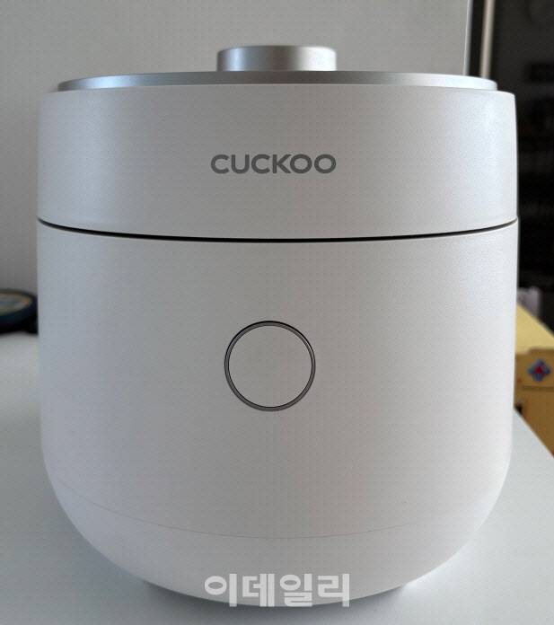 쿠쿠 미식컬렉션 마스터셰프 사일런스 오브제 저당밥솥. (사진= 김혜미 기자)