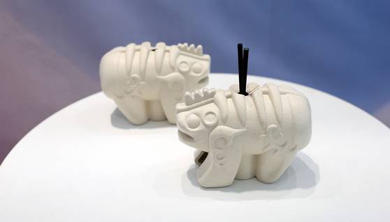 진묘수 디퓨저(동상). 강정현 기자