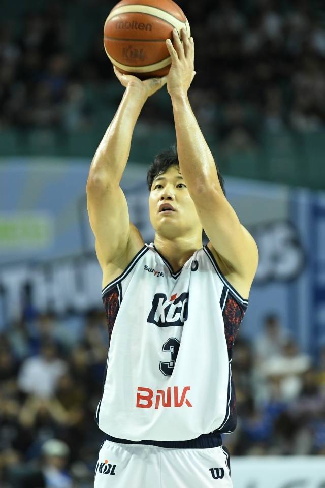 허웅은 말 그대로 막을 수 없는 존재였다. 사진=KBL 제공