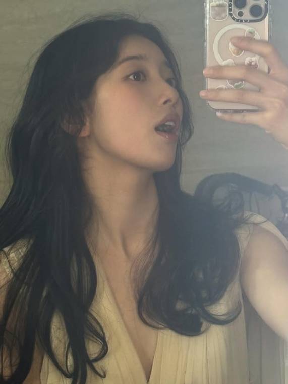 수지 소셜 미디어