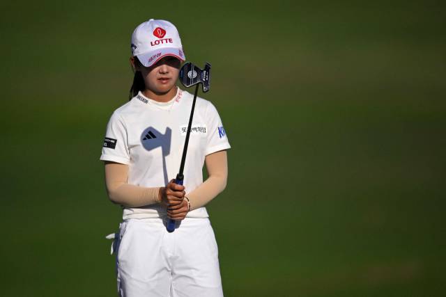 3타 차 단독 선두에 나선 황유민. 사진 제공=AFP연합뉴스