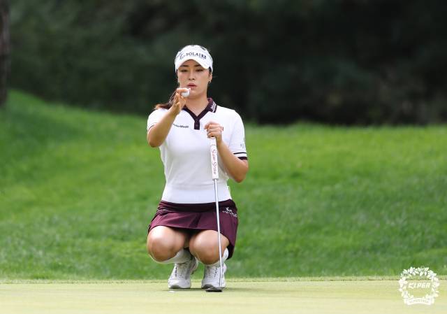 공동 8위에 오른 윤이나. 사진 제공=KLPGA