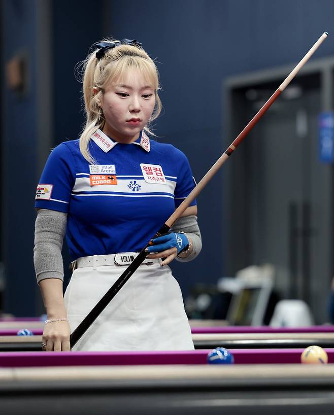 웰컴저축은행 김예은