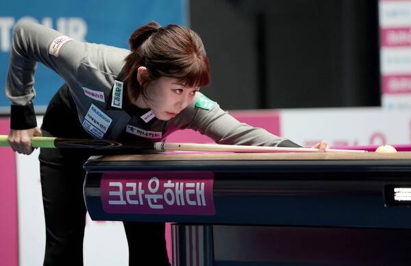 3일 경기도 고양시 고양 킨텍스 PBA 스타디움에서 열린 프로당구 2025-26시즌 5차투어 '크라운해태 PBA-LPBA 챔피언십 한가위' LPBA에 출전한 김가영. /사진=PBA