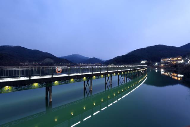 아중호수 야간경관 /전주시