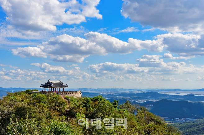 경기옛길 제3길 강화길 중 김포 운양나룻길 전경.(사진=경기도)