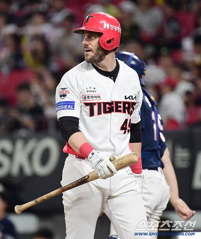 12일 광주 기아챔피언스필드에서 열린 KIA와 두산의 경기. 6회 두산 최원준에게 삼진을 당하고 있는 KIA 위즈덤. 광주=송정헌 기자songs@sportschosun.com/2025.09.12/