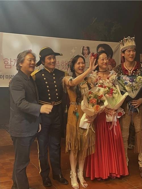 사진=손예진 SNS