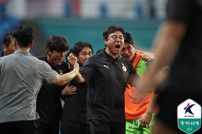 대전하나시티즌 황선홍 감독. 사진=한국프로축구연맹