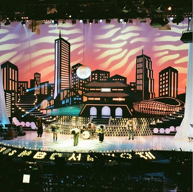 최정훈 소셜미디어