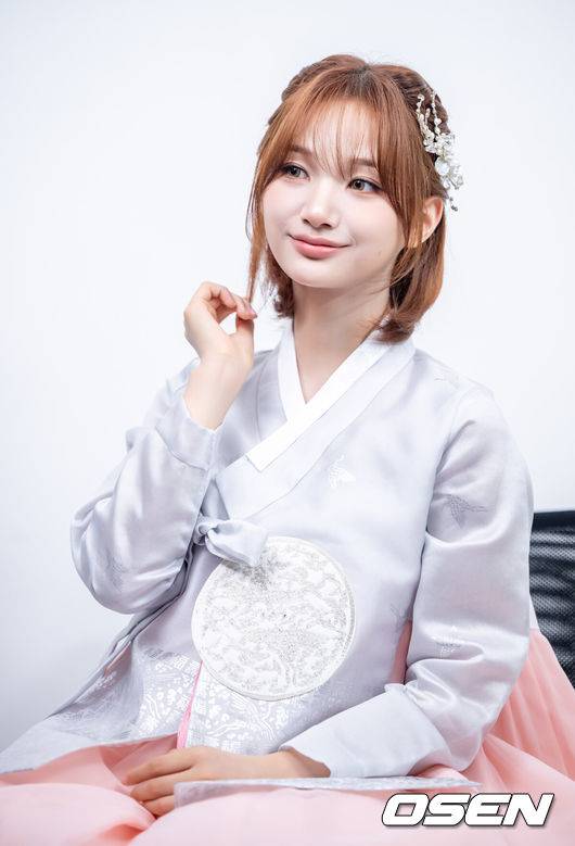 [OSEN=최규한 기자] 그룹 이프아이 샤샤 한복 인터뷰. 2025.10.04 / dreamer@osen.co.kr
