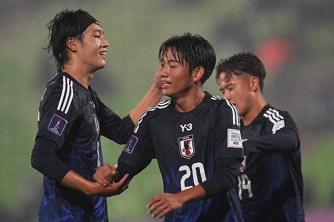 ▲ 한국은 1승 1무 1패, 승점 4(3득점 3실점)로 파라과이와 승점 타이를 이뤘으나 다득점서 한 골 밀려 3위를 기록했다. 한국은 현재 각 조 3위국 중 상위권 진입 가능성을 남겨둔 상태다. 득실차가 0이란 점에서 희망을 품을 만하지만 남은 조 경기 결과에 따라 희비가 갈린다. ⓒ연합뉴스/AP