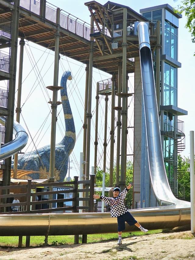 익산 왕궁보석테마관광지 익스트림 슬라이드 타워/사진 제공=익산시