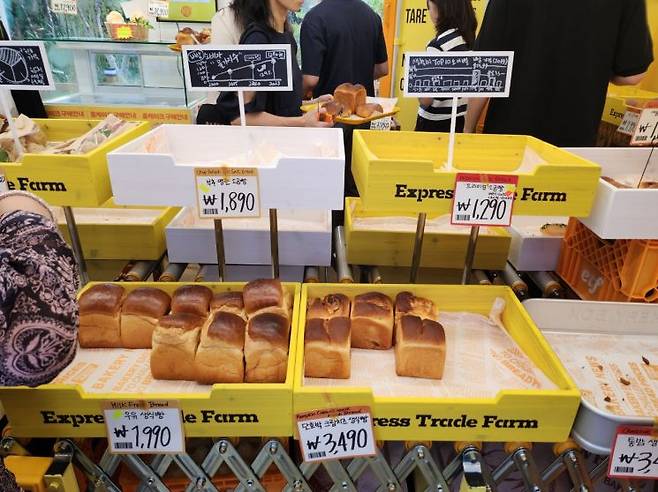 서울 성동구 성수동에서 팝업 매장으로 영업을 했던 'ETF 베이커리'의 지난달 1일 진열대 모습. 허미담 기자 damdam@
