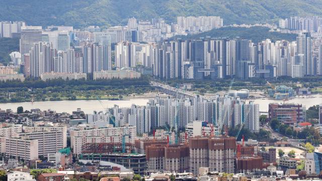 서울 시내 아파트 단지 모습. 연합뉴스