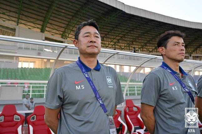 이민성 23세 이하(U-23) 축구대표팀 감독(왼쪽). /사진=대한축구협회 제공
