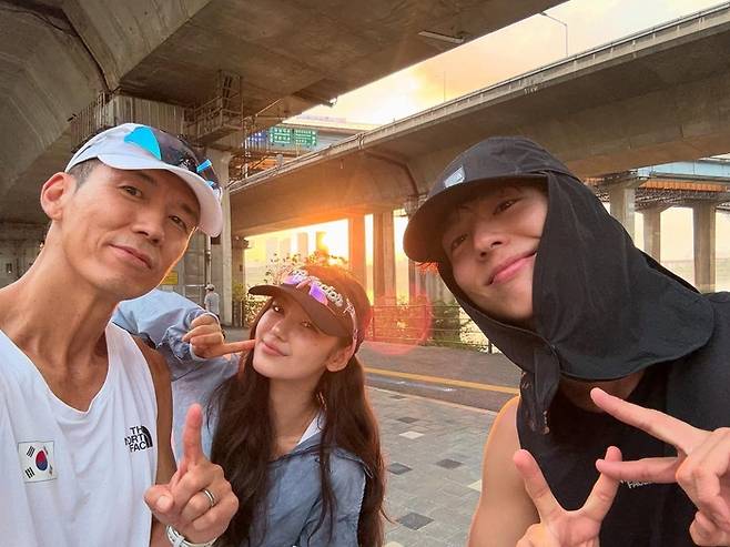 션, 다니엘, 박보검. 사진|션 SNS