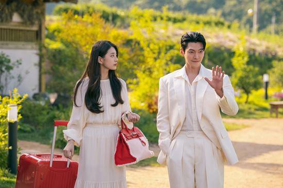 넷플릭스 '다 이루어질지니'