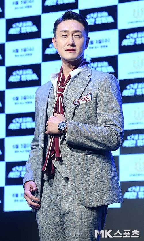 개그맨 김원효가 정세협의 마지막 길을 배웅했다. 사진=천정환 기자