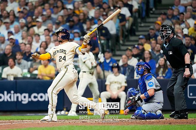 ▲ 윌리엄 콘트레라스의 역전 솔로포.