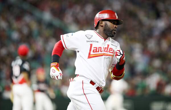 SSG 에레디아는 올 시즌 삼성 상대 OPS 1.018로 강했다. (사진=SSG)