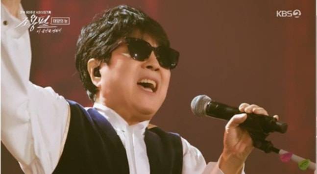조용필이 변함없는 외모와 가창력으로 감탄을 자아냈다. 사진=KBS
