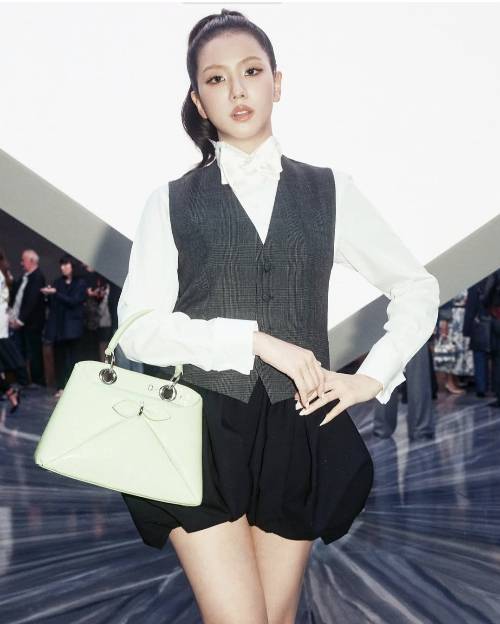 /사진=지수 인스타그램 캡쳐