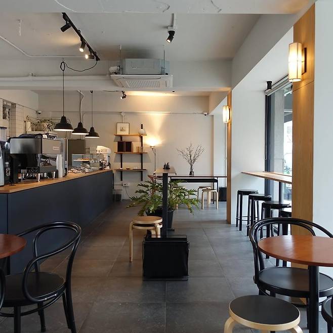 인스타그램 @phal.cafe