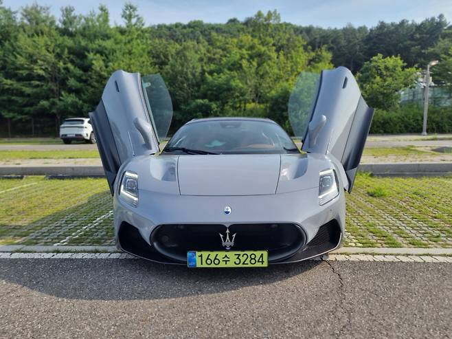 마세라티 'MC20 첼로'. /사진=강주헌 기자