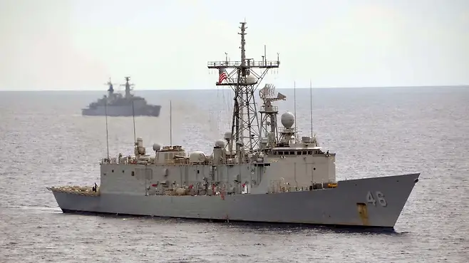 올리버 해저드 페리급 전투함