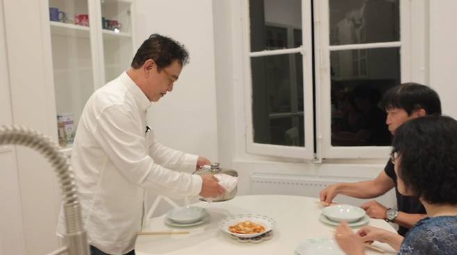 ‘글로벌 한인기행 – 김영철이 간다’ 2부, 라면 한 그릇으로 떠올린 어머니의 온기