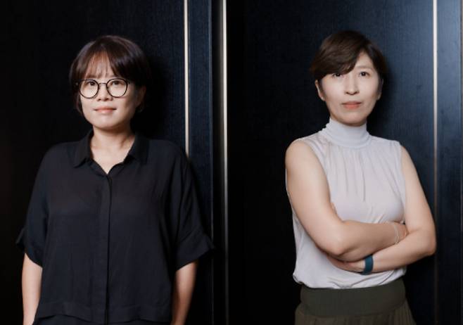 디즈니플러스 드라마 ‘북극성’의 김희원 감독(왼쪽 사진)과 정서경 작가. 월트디즈니컴퍼니코리아 제공