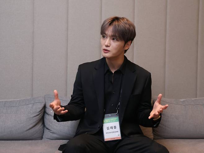 K-브랜딩 컨퍼런스'가 이데일리M 주최로 24일 서울 중구 웨스틴조선 그랜드볼룸에서 열렸다. 가수 김재중이 인터뷰를 하고 있다. 서병수 기자 qudtn@edaily.co.kr /2025.09.24/