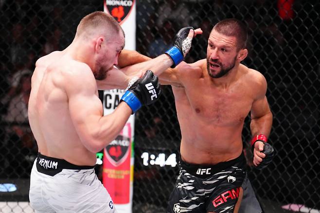 마테우슈 감롯(오른쪽). 사진=UFC