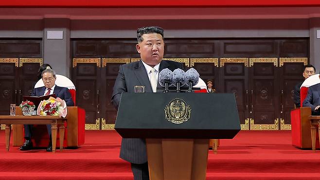 당 창건 80주년 경축대회에서 발언 중인 김정은 북한 국무위원장