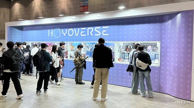 ▲ 갈 땐 가더라도 굿즈 하나 정도는 괜찮은 법