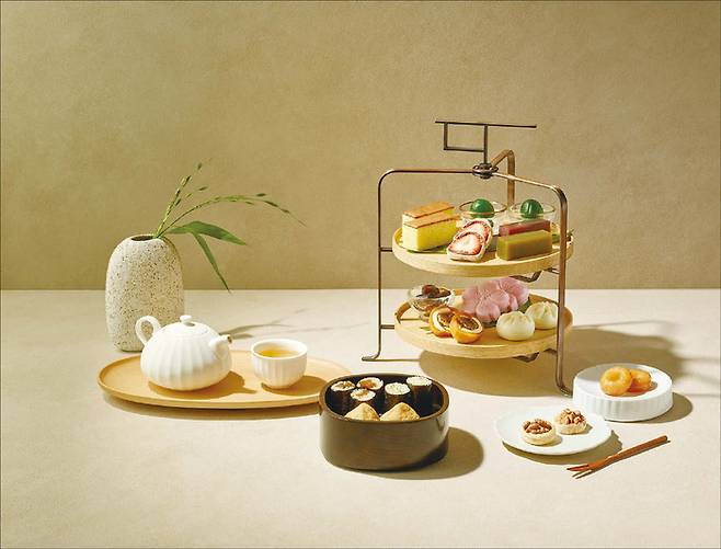 웨스틴 조선 서울 라운지&바 ‘헤리티지 애프터눈 티 세트’. (조선호텔앤리조트 제공)