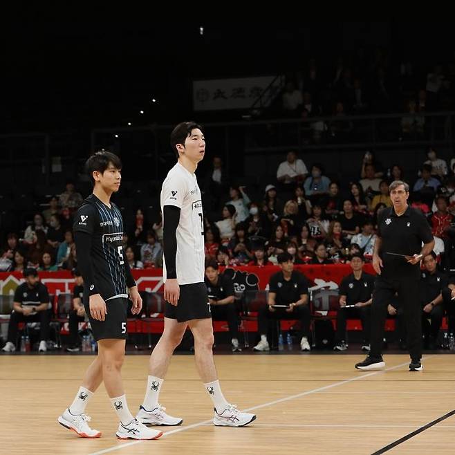 현대캐피탈의 주장 허수봉(중앙) [현대캐피탈 배구단 제공. 재판매 및 DB 금지]