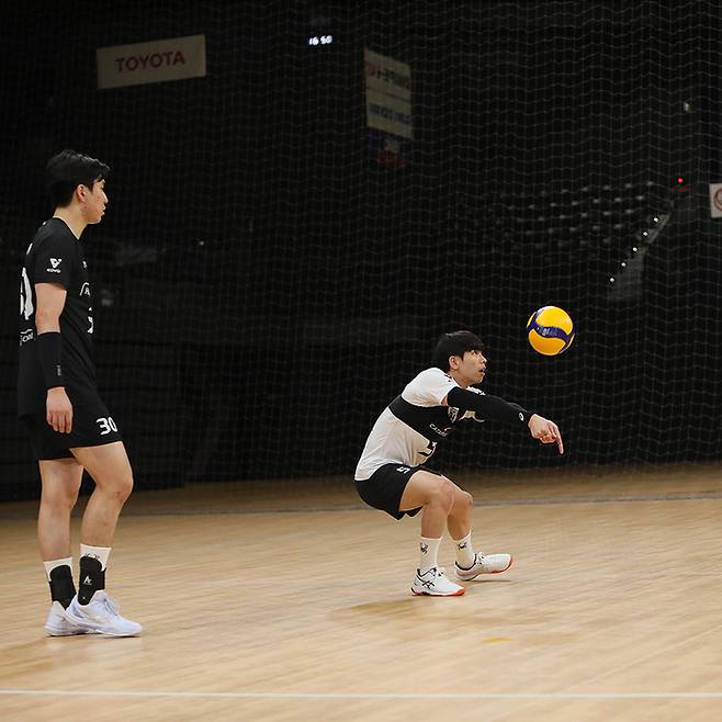 현대캐피탈 박경민(오른쪽). 사진 |  현대캐피탈