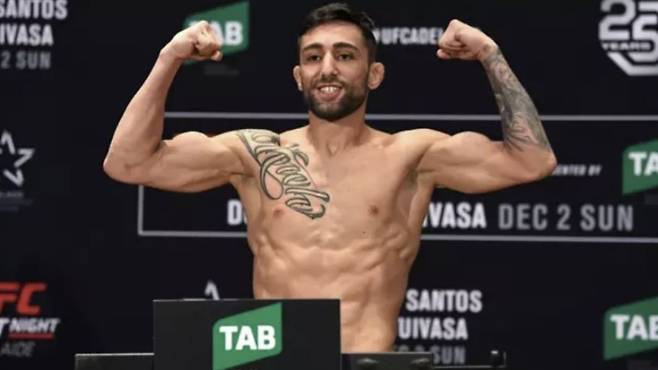 수만 모크타리안. 사진=스포츠 바이블