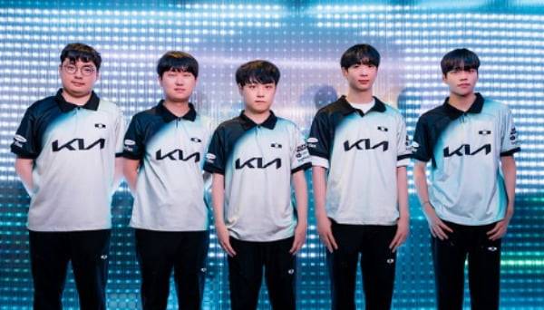 디플러스 기아 선수들의 모습. 왼쪽부터 '베릴' 조건희, '에이밍' 김하람, '쇼메이커' 허수, '루시드' 최용혁, '시우' 전시우 / LCK 제공