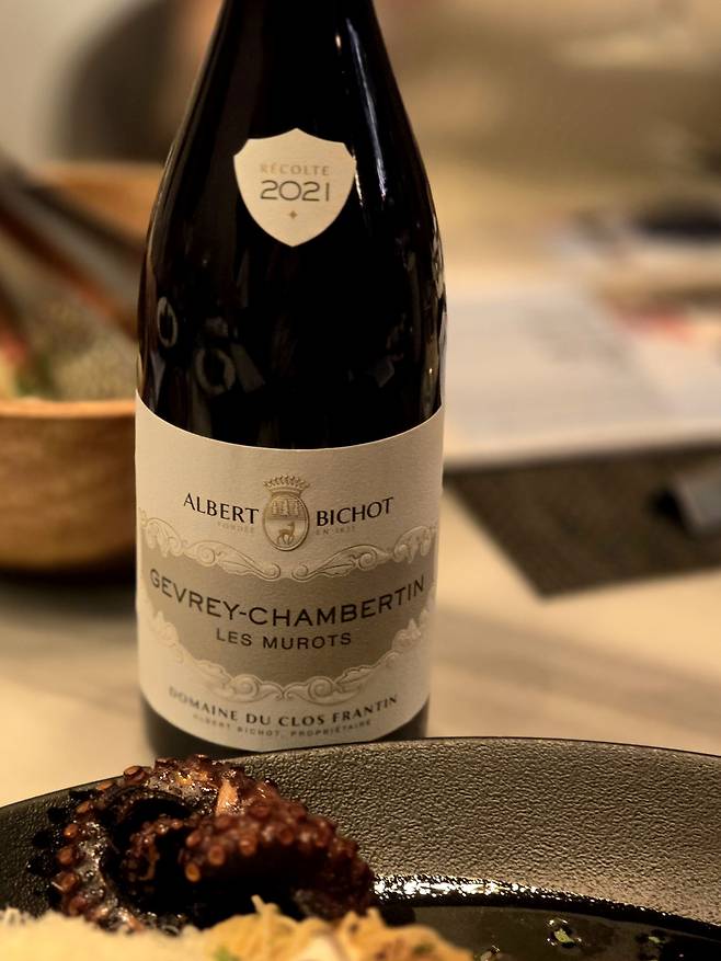 도멘 뒤 클로 프랑탱 쥬브레 샹베르탱 ‘레 뮈로’. 최현태 기자