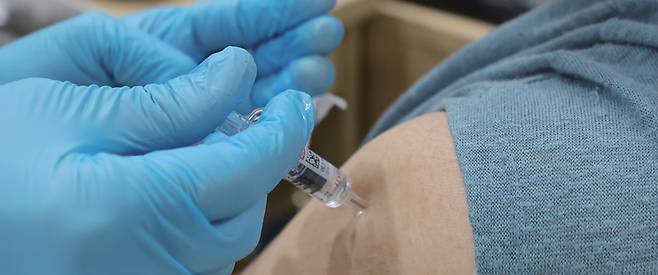 고령자 인플루엔자(독감) 백신 무료 예방접종 ⓒ연합뉴스