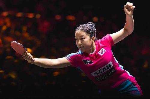 중국 스매시에 출전한 신유빈의 경기 장면 [ITTF 홈피 캡처. 재판매 및 DB 금지]