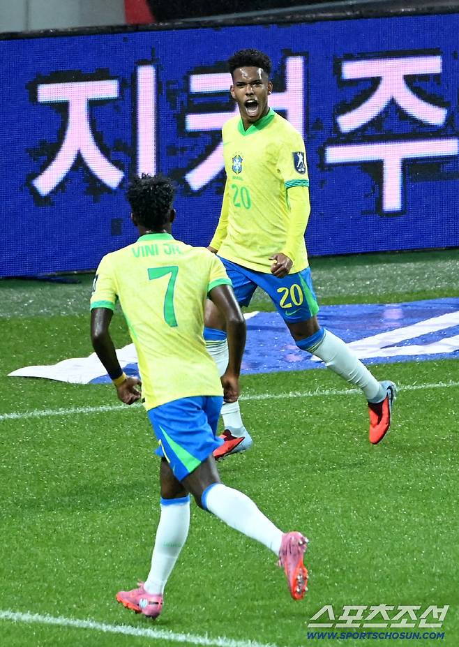 10일 서울월드컵경기장에서 열린 대한민국 축구대표팀과 브라질의 A매치 평가전, 브라질의 에스테반이 전반 선취골을 터뜨리고 있다. 상암=허상욱 기자wook@sportschosun.com/2025.10.10/
