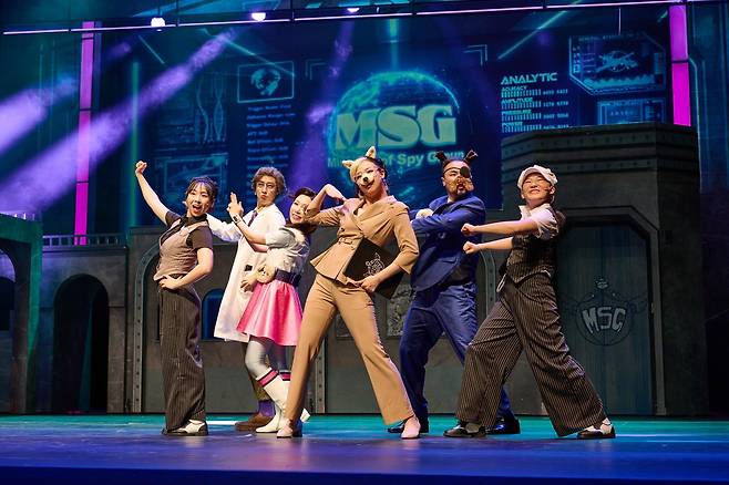 MSG 요원들의 신나는 군무 장면