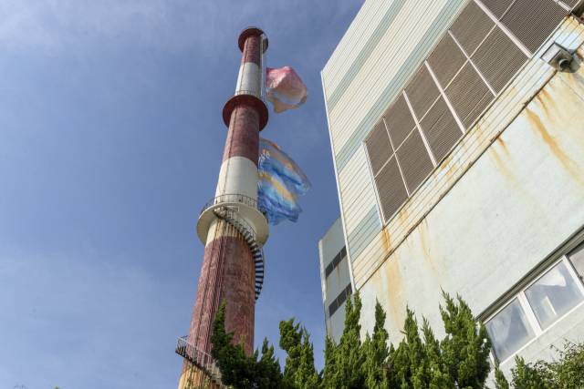 라울 발히 ‘부산의 온도 깃발’(2025). 부산비엔날레조직위원회 제공