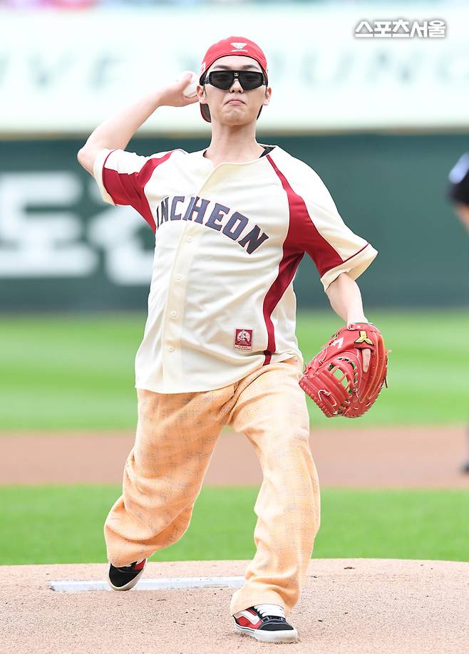 배우 최현욱. 2025. 10. 9.  문학 | 박진업 기자 upandup@sportsseoul.com