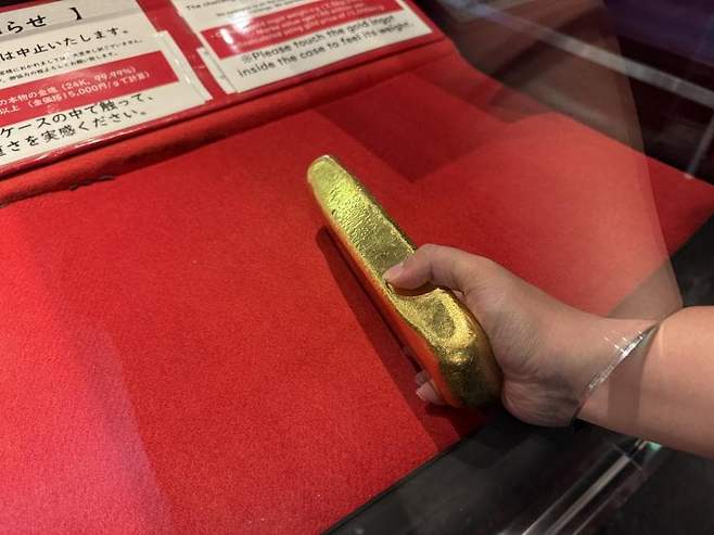 0490f719bc8a61f320b5c6b236ef203e63ec16a1bc7596fbb2