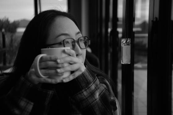 작가는 "에세이집이나 희곡 제안도 꾸준히 받고 있지만 아직 계획은 없다"고 말했다. 사진 본인 제공